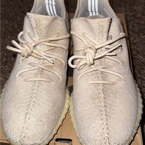 Yeezy Boost 350 V2 Cream white